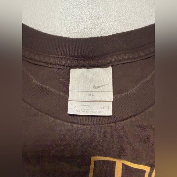 Vintage Nike Just Do It Men's XL Brown Track Club Swoosh Spellout T-Shirt - Picture 6 of 8